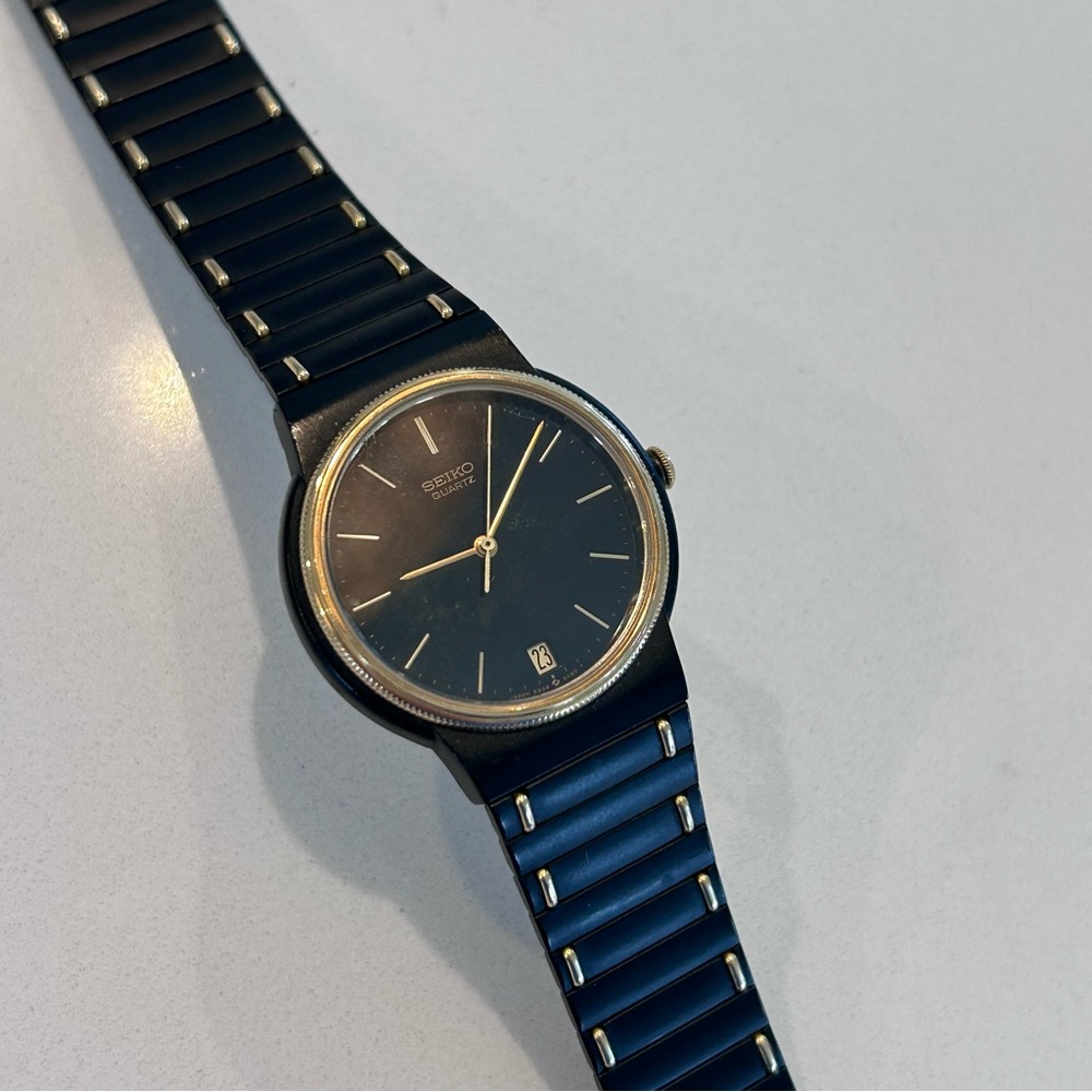 Vintage Seiko Black Dial Quartz Watch 6532-6039 Unisex Minimalist